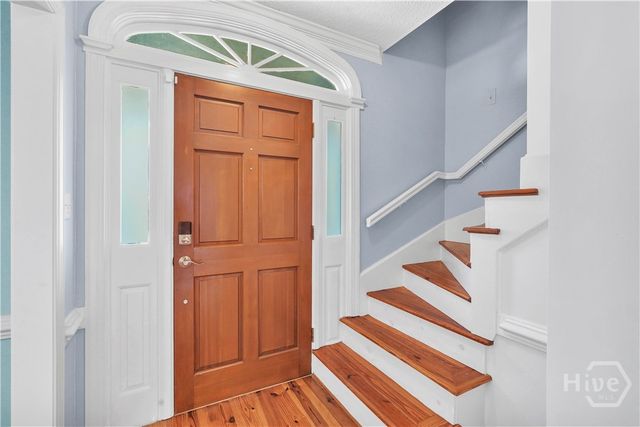 8 Chestley Place, Savannah, GA 31406