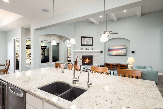 106 Cinnamon Creek, Boerne, TX 78006