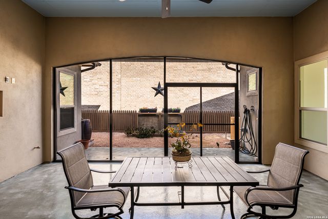 106 Cinnamon Creek, Boerne, TX 78006