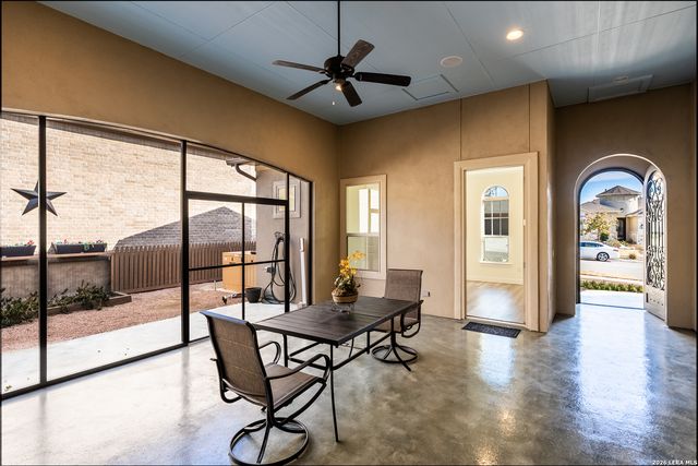 106 Cinnamon Creek, Boerne, TX 78006