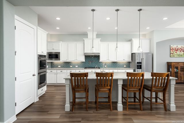 106 Cinnamon Creek, Boerne, TX 78006