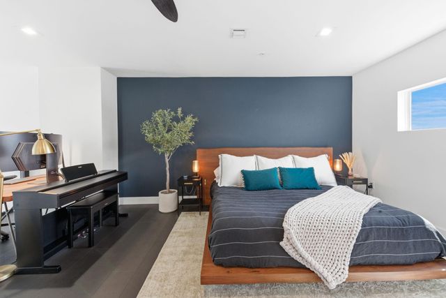 410 NE 36th Street 9, Oakland Park, FL 33334