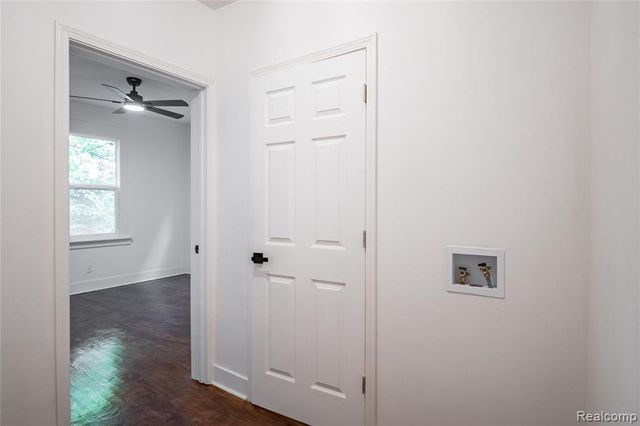 2270 W Philadelphia Street, Detroit, MI 48206