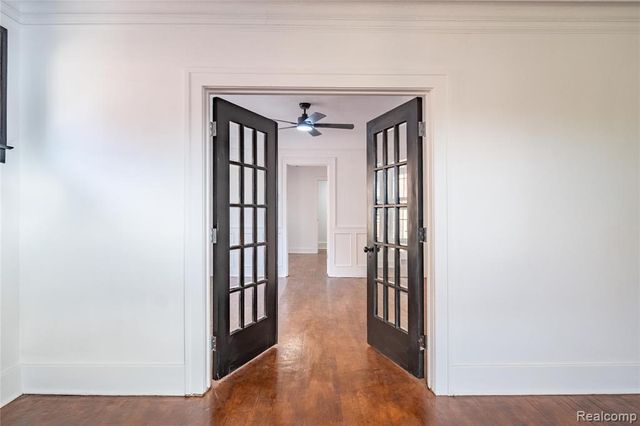 2270 W Philadelphia Street, Detroit, MI 48206