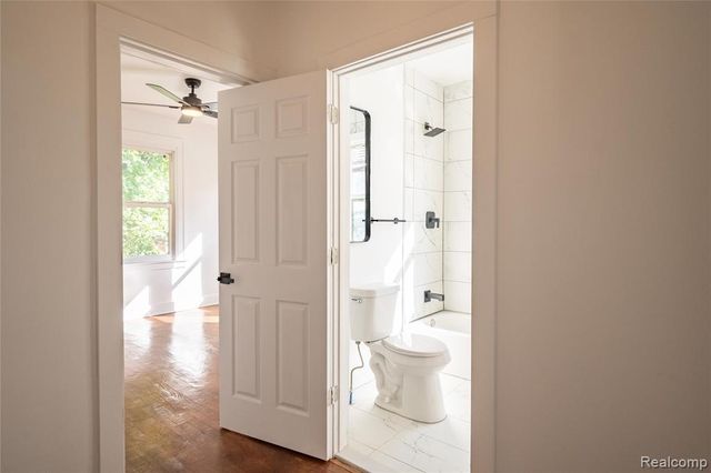 2270 W Philadelphia Street, Detroit, MI 48206