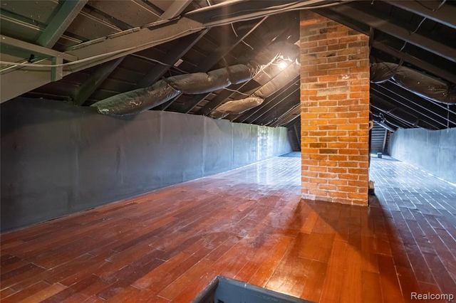 2270 W Philadelphia Street, Detroit, MI 48206