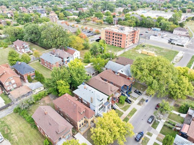 2270 W Philadelphia Street, Detroit, MI 48206