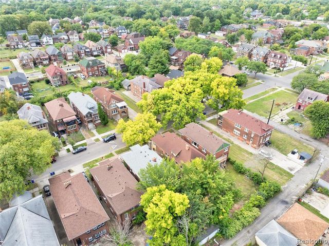 2270 W Philadelphia Street, Detroit, MI 48206