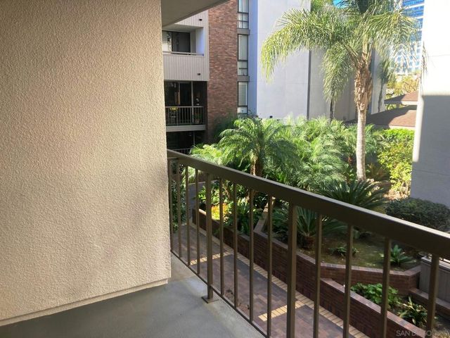 750 State St 216, San Diego, CA 92101