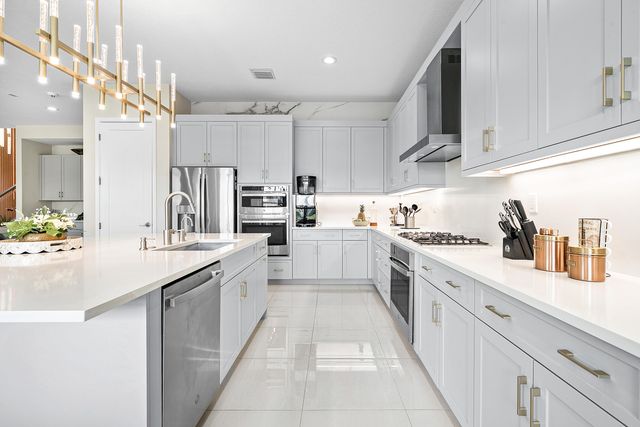 20021 Hirono Lane, Boca Raton, FL 33434