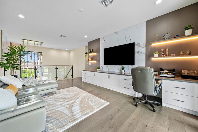 20021 Hirono Lane, Boca Raton, FL 33434