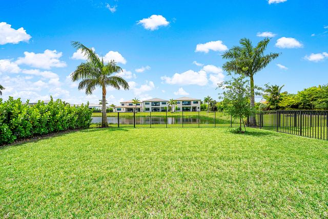 20021 Hirono Lane, Boca Raton, FL 33434