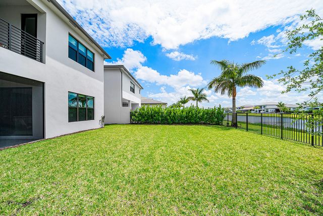 20021 Hirono Lane, Boca Raton, FL 33434