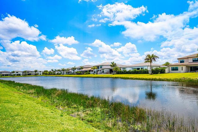 20021 Hirono Lane, Boca Raton, FL 33434