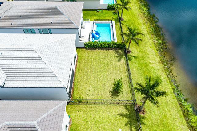 20021 Hirono Lane, Boca Raton, FL 33434