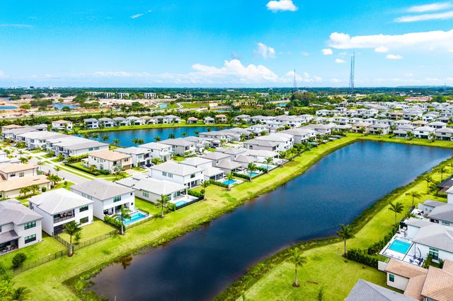 20021 Hirono Lane, Boca Raton, FL 33434