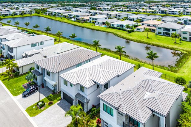 20021 Hirono Lane, Boca Raton, FL 33434