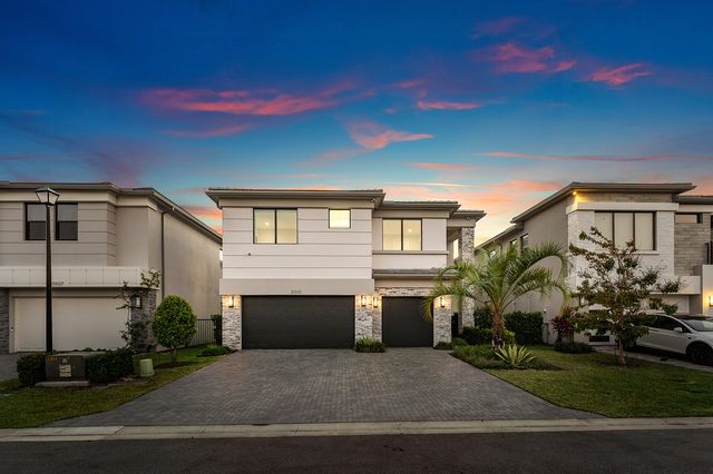 20021 Hirono Lane, Boca Raton, FL 33434