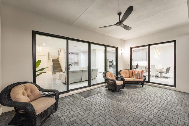 20021 Hirono Lane, Boca Raton, FL 33434