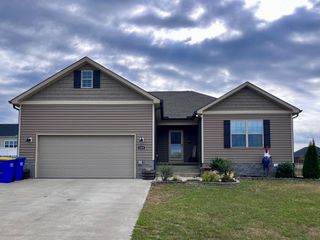 1203 Fredricksburg St, Franklin, KY 42134