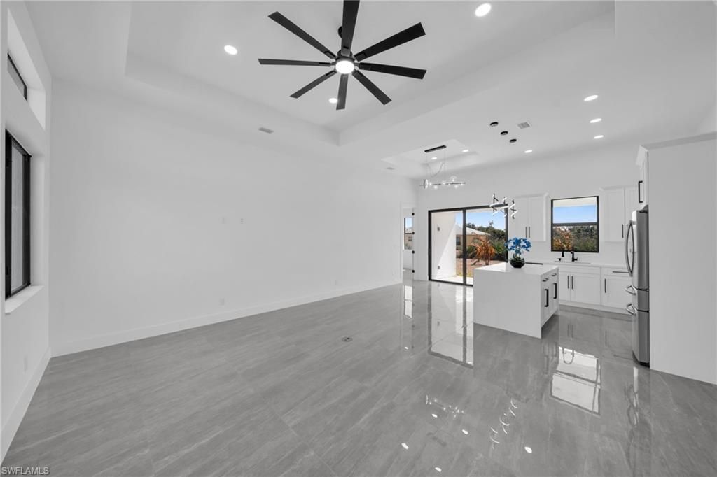 2805 58th ST W, LEHIGH ACRES, FL 33971 — photo 5