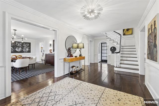 29 Gordon Road, Essex Fells, NJ 07021