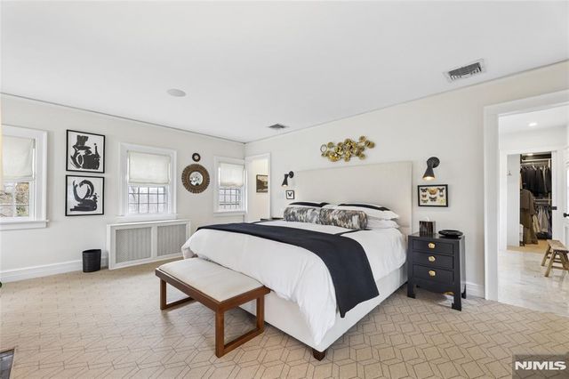 29 Gordon Road, Essex Fells, NJ 07021