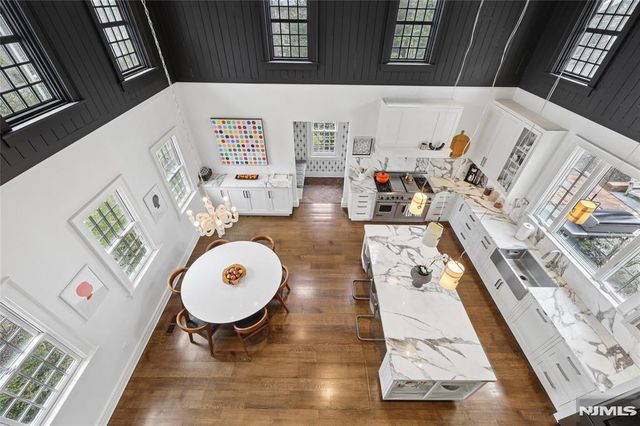 29 Gordon Road, Essex Fells, NJ 07021