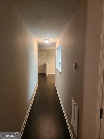 6202 Fairington Ridge Circle, Lithonia, GA 30038