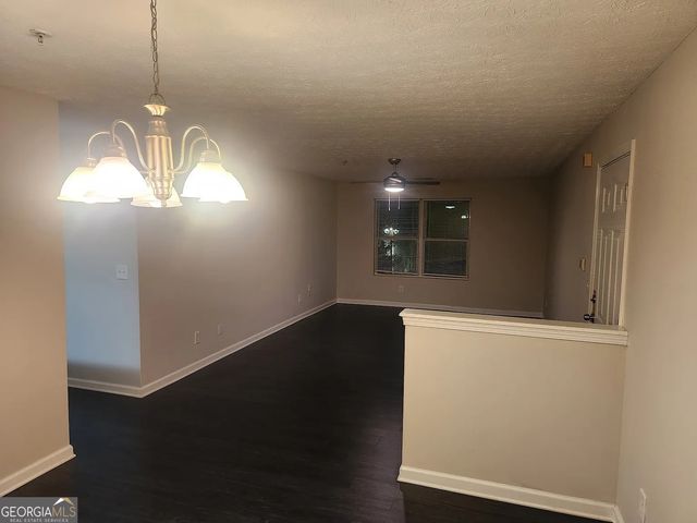 6202 Fairington Ridge Circle, Lithonia, GA 30038
