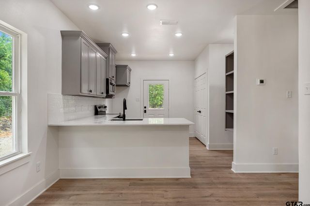726 Boyd Ave, Tyler, TX 75701