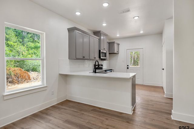 726 Boyd Ave, Tyler, TX 75701