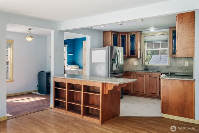 30212 Lake Cavanaugh Road, Arlington, WA 98223