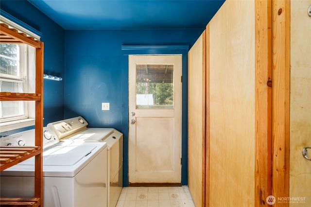 30212 Lake Cavanaugh Road, Arlington, WA 98223