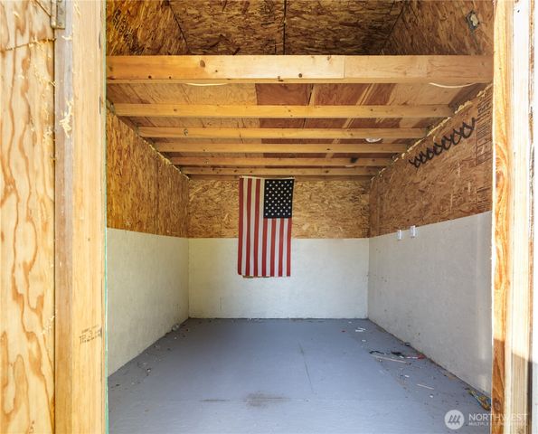 30212 Lake Cavanaugh Road, Arlington, WA 98223