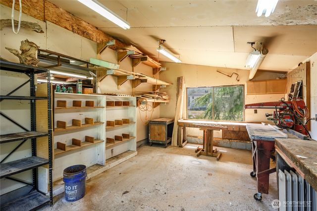 30212 Lake Cavanaugh Road, Arlington, WA 98223