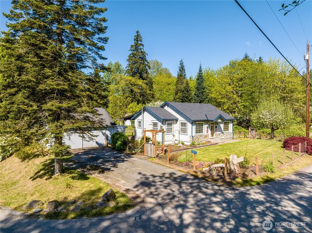 30212 Lake Cavanaugh Road, Arlington, WA 98223