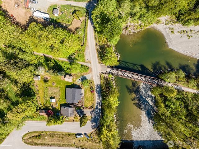 30212 Lake Cavanaugh Road, Arlington, WA 98223