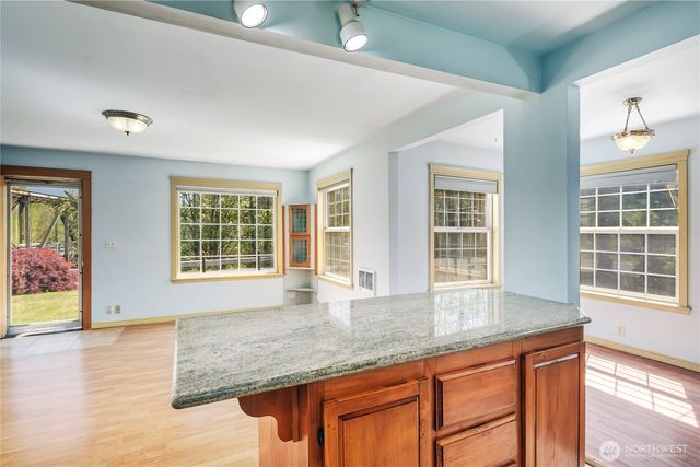 30212 Lake Cavanaugh Road, Arlington, WA 98223