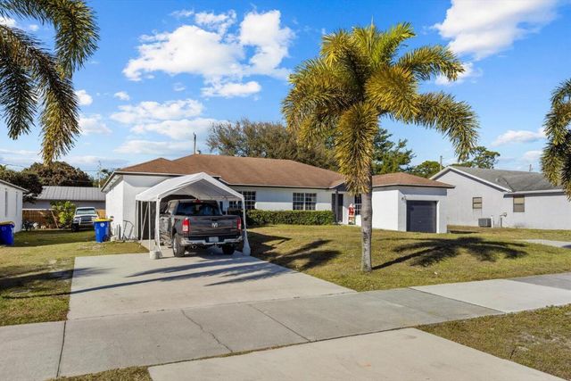 2593 SE Indian Street, Stuart, FL 34997