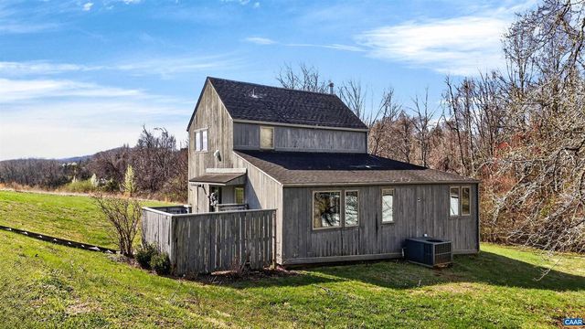 48 MEADOW LN, Nellysford, VA 22958