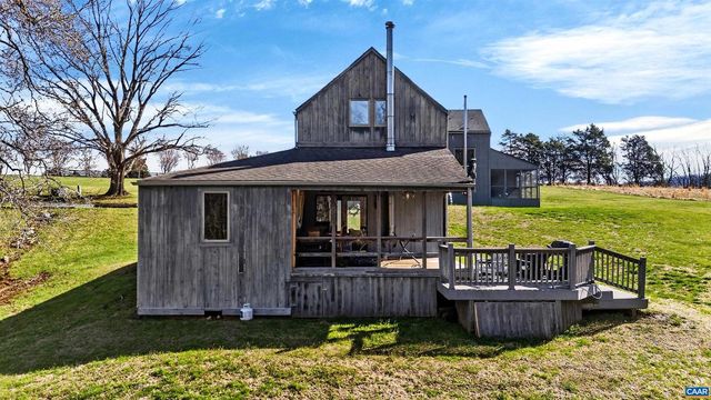 48 MEADOW LN, Nellysford, VA 22958