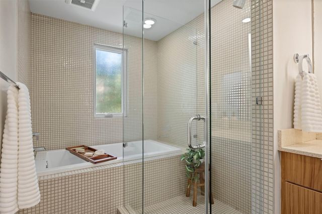 3921 Threadgill ST, Austin, TX 78723