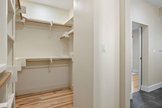 3921 Threadgill ST, Austin, TX 78723
