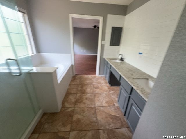 11823 Barkston Dr, San Antonio, TX 78253