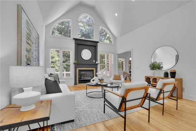 5166 Hill Road NW, Acworth, GA 30101