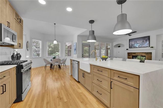 5166 Hill Road NW, Acworth, GA 30101