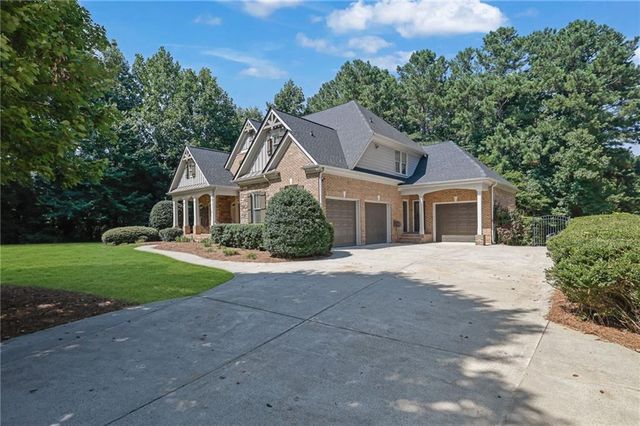 5166 Hill Road NW, Acworth, GA 30101