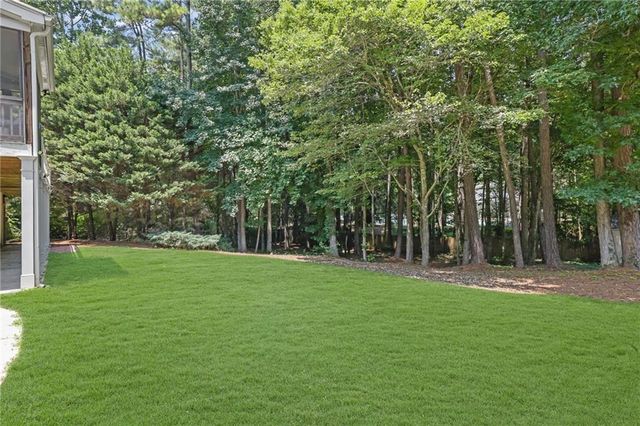 5166 Hill Road NW, Acworth, GA 30101