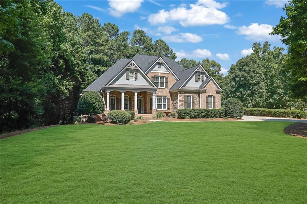 5166 Hill Road NW, Acworth, GA 30101